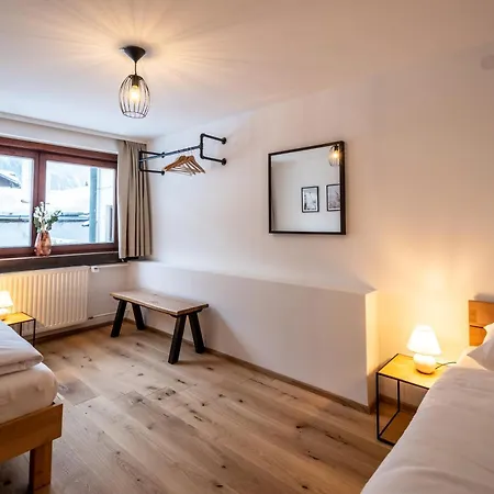 Bergzeit Appartments *