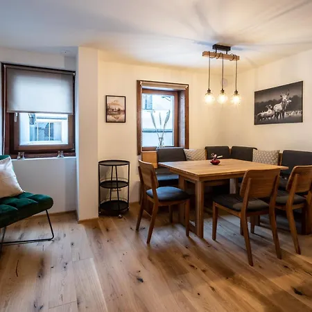 Bergzeit Appartments *